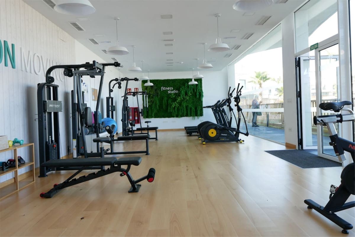 Apartamento de 2 habitaciones en La Cala de Mijas en venta con piscina garaje - 499.999 € (Ref: 9210462)