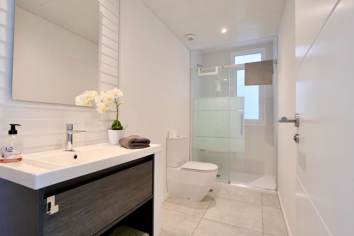 Apartamento de 2 habitaciones en La Cala de Mijas en venta con piscina garaje - 499.999 € (Ref: 9210462)