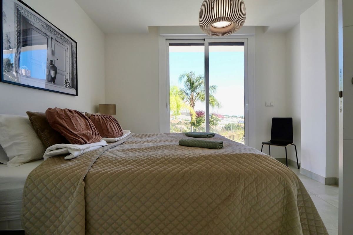 Apartamento de 2 habitaciones en La Cala de Mijas en venta con piscina garaje - 499.999 € (Ref: 9210462)