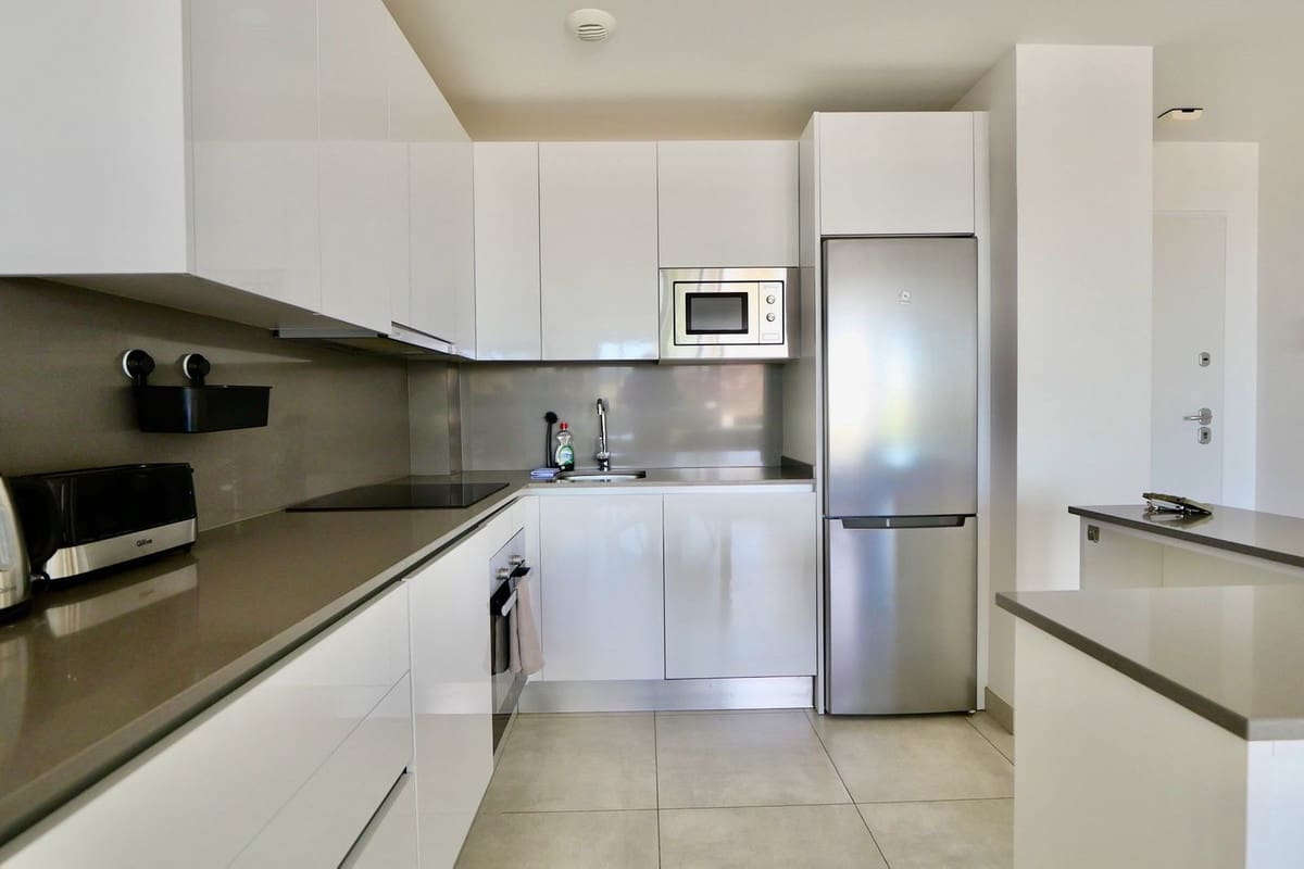 Apartamento de 2 habitaciones en La Cala de Mijas en venta con piscina garaje - 499.999 € (Ref: 9210462)