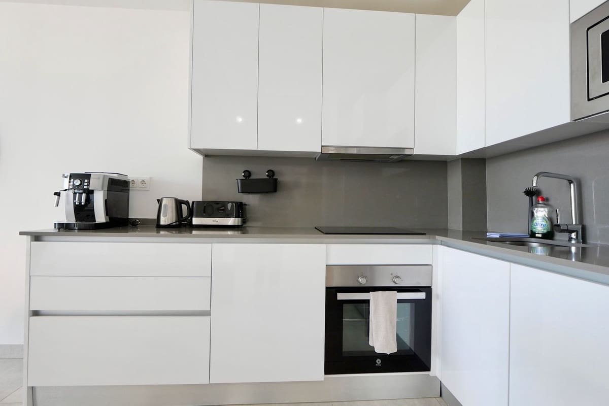 2 bedroom Apartment for sale in La Cala de Mijas with pool garage - € 499,999 (Ref: 9210462)