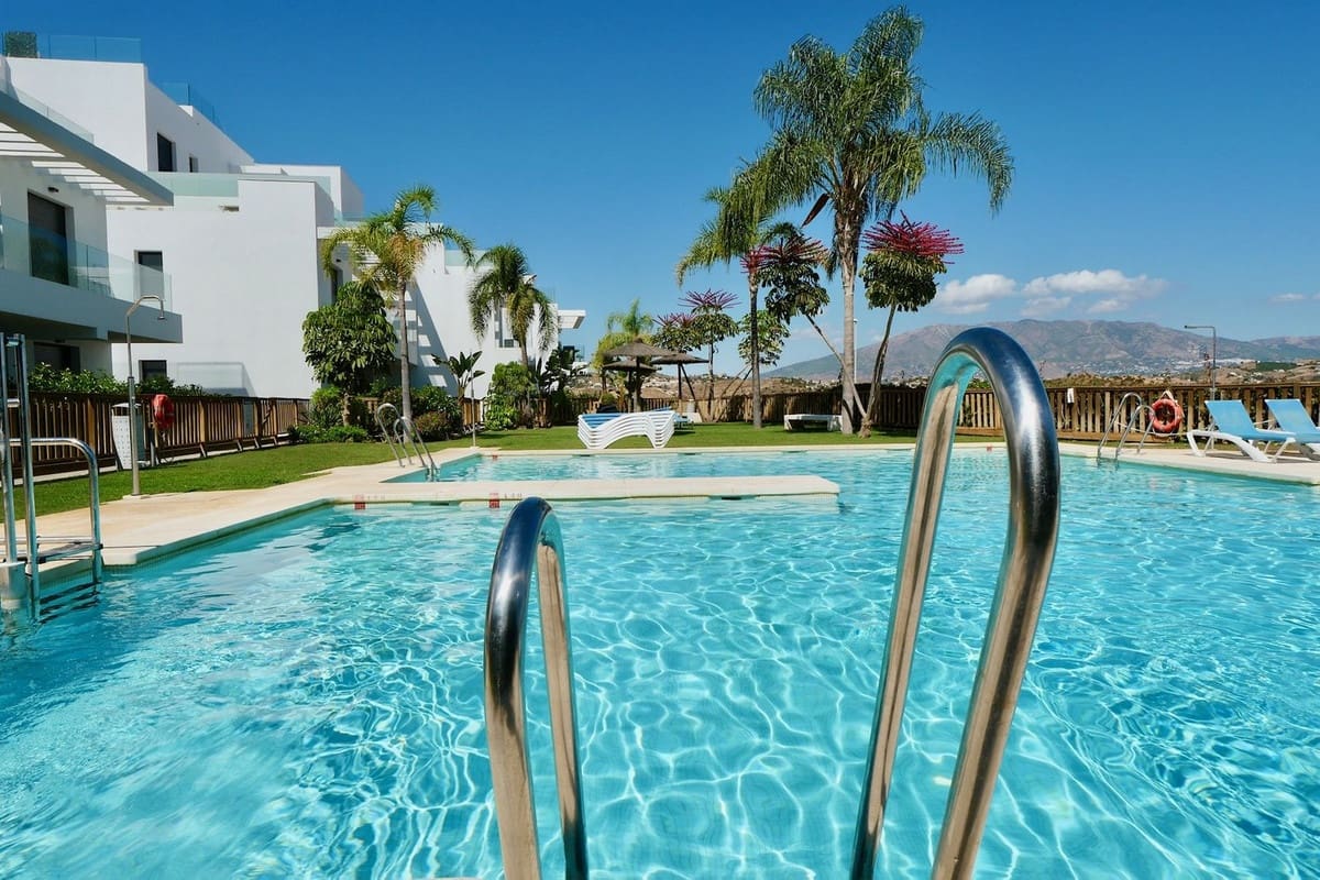 2 quarto Apartamento para venda em La Cala de Mijas com piscina garagem - 499 999 € (Ref: 9210462)