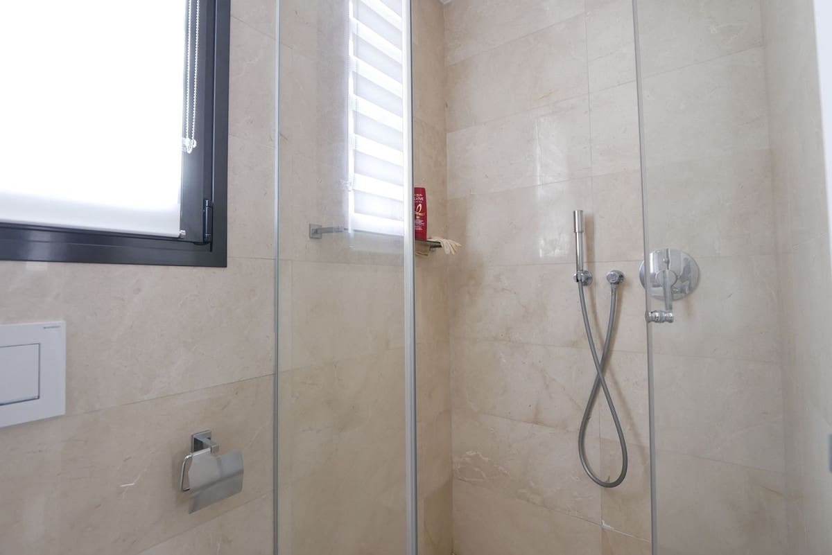 2 sypialnia Apartament na sprzedaż w Cabopino z basenem garażem - 549 900 € (Ref: 9216722)