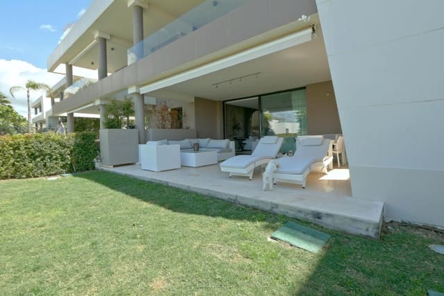 2 sypialnia Apartament na sprzedaż w Cabopino, Marbella z basenem garażem - 549 900 € (Ref: 9216722)