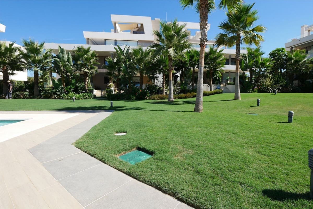 2 sypialnia Apartament na sprzedaż w Cabopino z basenem garażem - 549 900 € (Ref: 9216722)