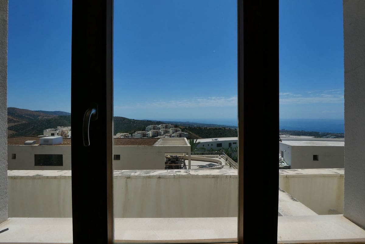 3 slaapkamer Penthouse te koop in Marbella met zwembad garage - € 595.900 (Ref: 9238816)