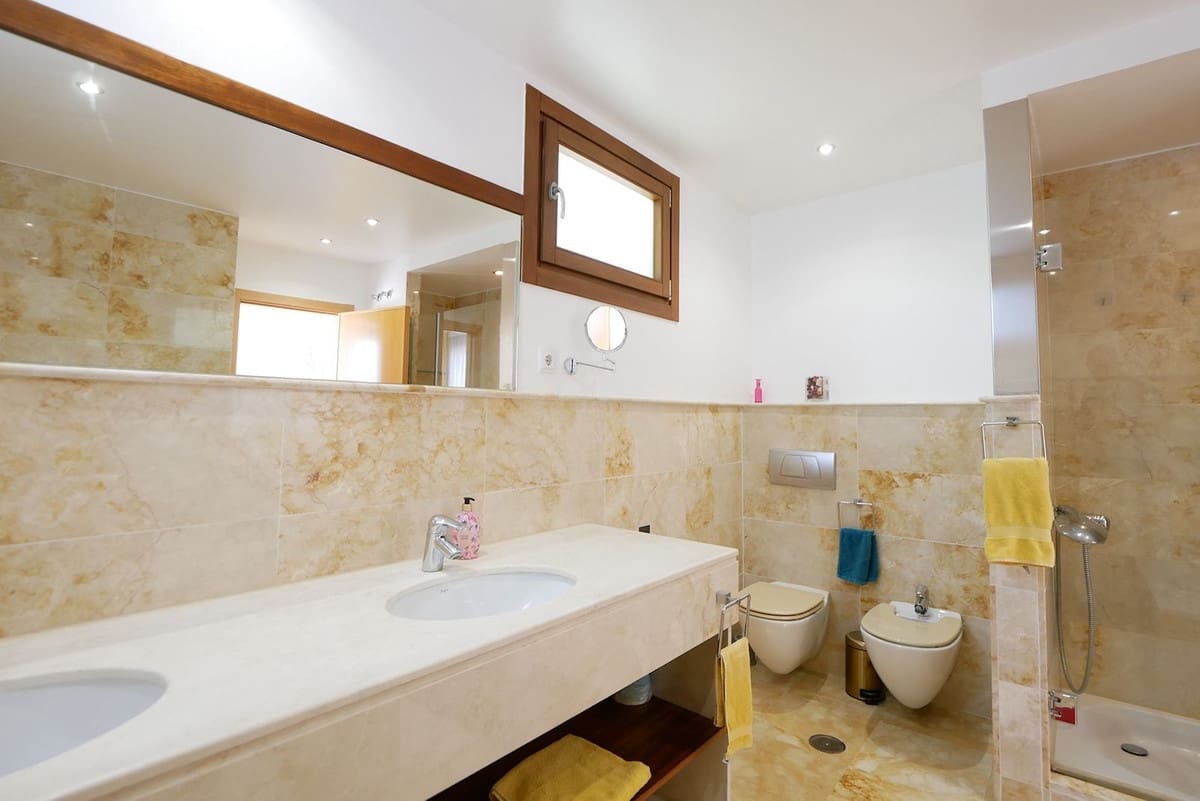 3 slaapkamer Penthouse te koop in Marbella met zwembad garage - € 595.900 (Ref: 9238816)