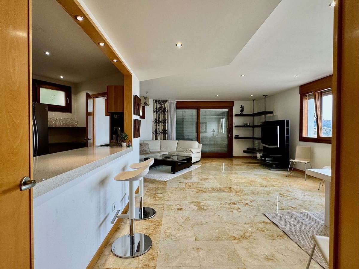 3 slaapkamer Penthouse te koop in Marbella met zwembad garage - € 595.900 (Ref: 9238816)