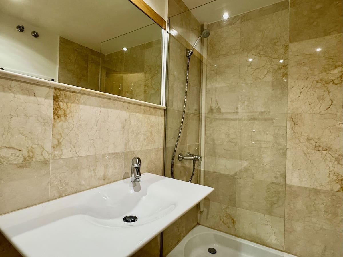 3 slaapkamer Penthouse te koop in Marbella met zwembad garage - € 595.900 (Ref: 9238816)