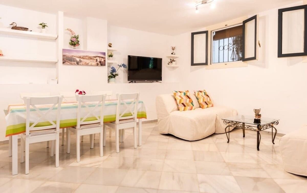 3 sovrum Lägenhet till salu i Cabopino med pool - 308 900 € (Ref: 9273067)