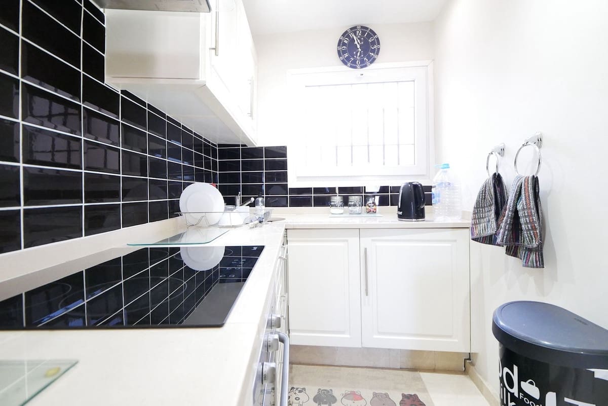 2 slaapkamer Appartement te koop in Cabopino met zwembad - € 439.900 (Ref: 9309164)