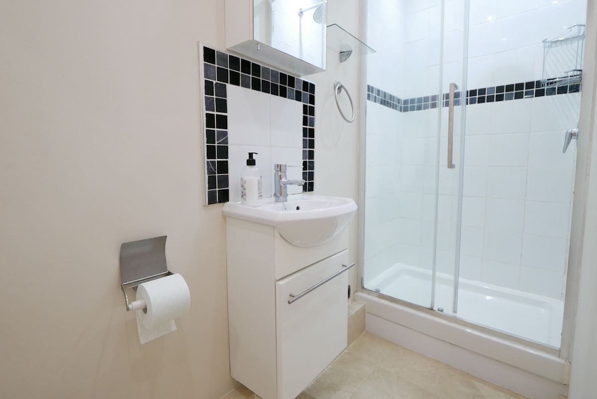 2 slaapkamer Appartement te koop in Cabopino met zwembad - € 439.900 (Ref: 9309164)