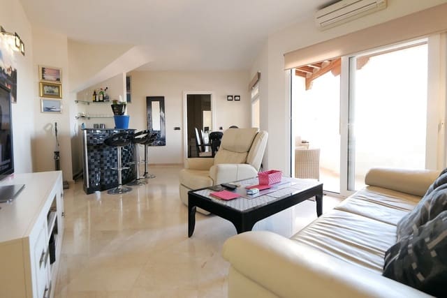 2 soveværelse Lejlighed til salg i Cabopino, Marbella med swimmingpool - € 439.900 (Ref: 9309164)