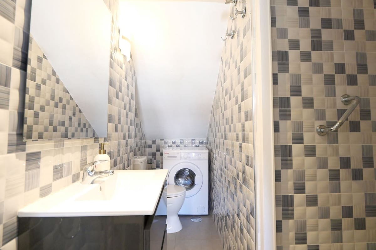 2 soverom Hus til salgs i Cabopino med svømmebasseng - € 335 000 (Ref: 9319840)