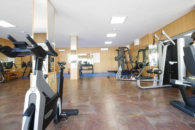 2 chambre Maison de Ville à vendre à Cabopino, Marbella avec piscine - 319 000 € (Ref: 9319840)