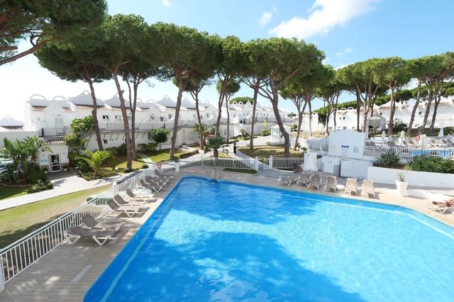 2 chambre Maison de Ville à vendre à Cabopino, Marbella avec piscine - 319 000 € (Ref: 9319840)