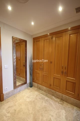 Chalet de 3 habitaciones en Santa Clara, Marbella en venta con piscina garaje - 1.390.000 € (Ref: 9321443)