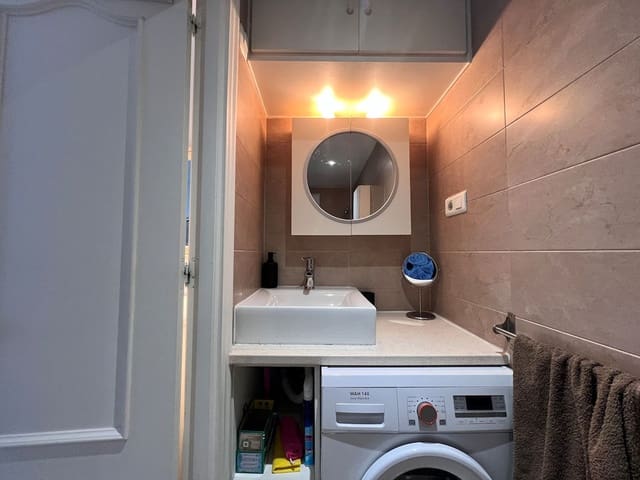 1 soveværelse Lejlighed til salg i Calahonda, Mijas med swimmingpool - € 279.950 (Ref: 9340267)