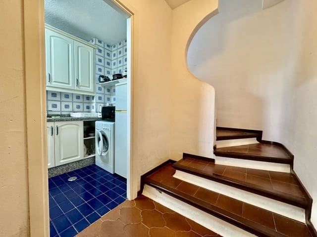 1 soverom Leilighet til salgs i Cabopino, Marbella med svømmebasseng - € 349 900 (Ref: 9345694)