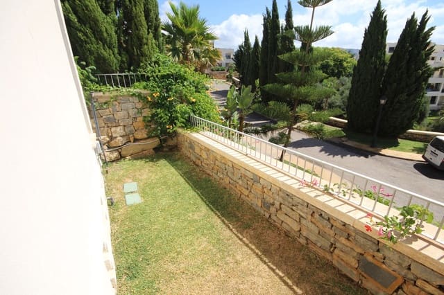 3 sypialnia Apartament na sprzedaż w Los Monteros, Marbella - 455 000 € (Ref: 9360457)