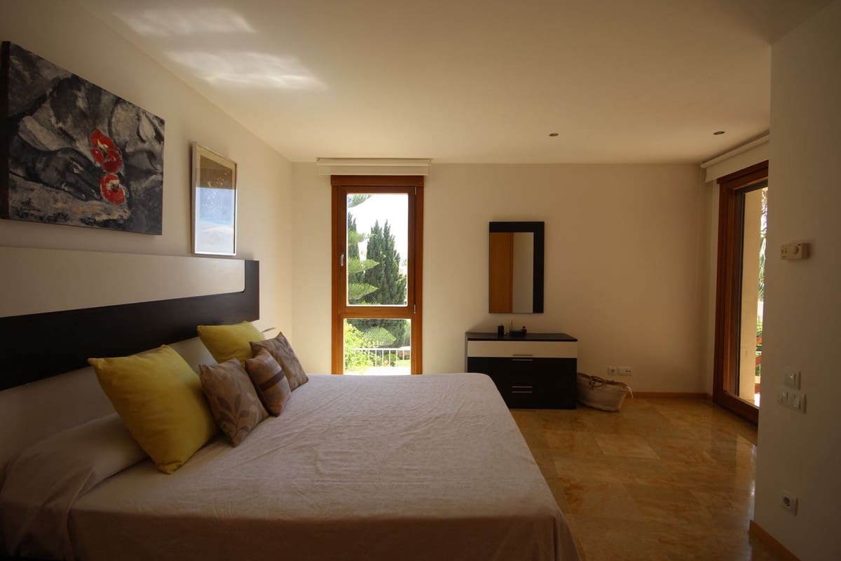 3 quarto Apartamento para venda em Los Monteros - 455 000 € (Ref: 9360457)