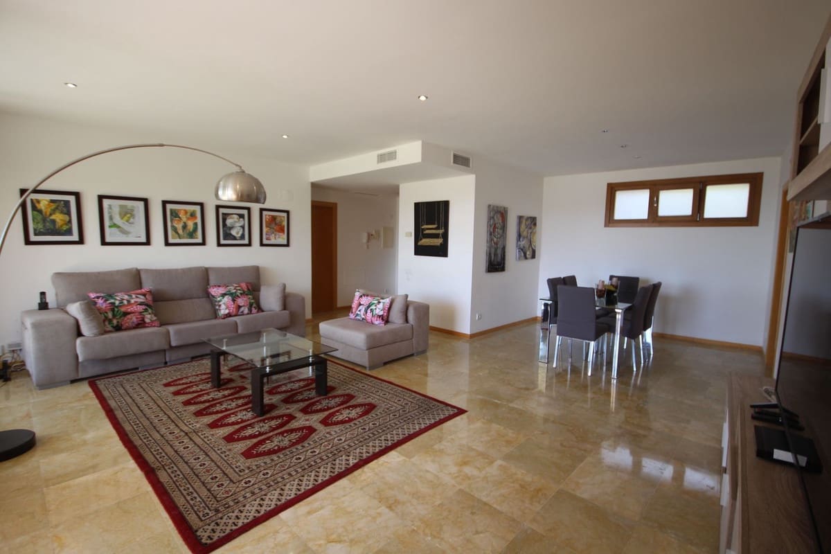 3 sypialnia Apartament na sprzedaż w Los Monteros - 455 000 € (Ref: 9360457)