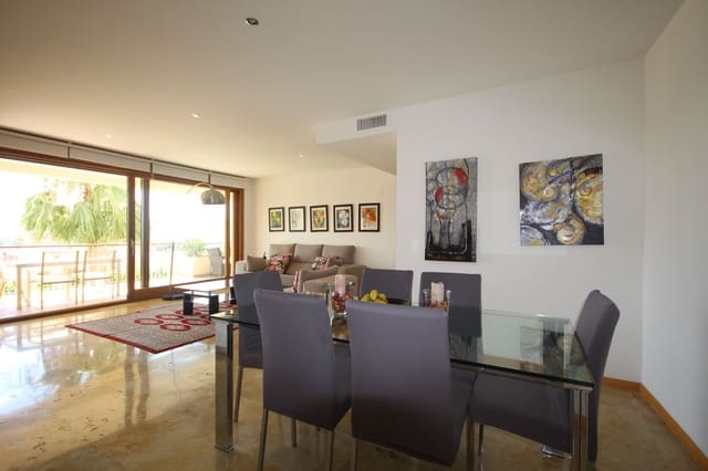 3 chambre Appartement à vendre à Los Monteros, Marbella - 455 000 € (Ref: 9360457)
