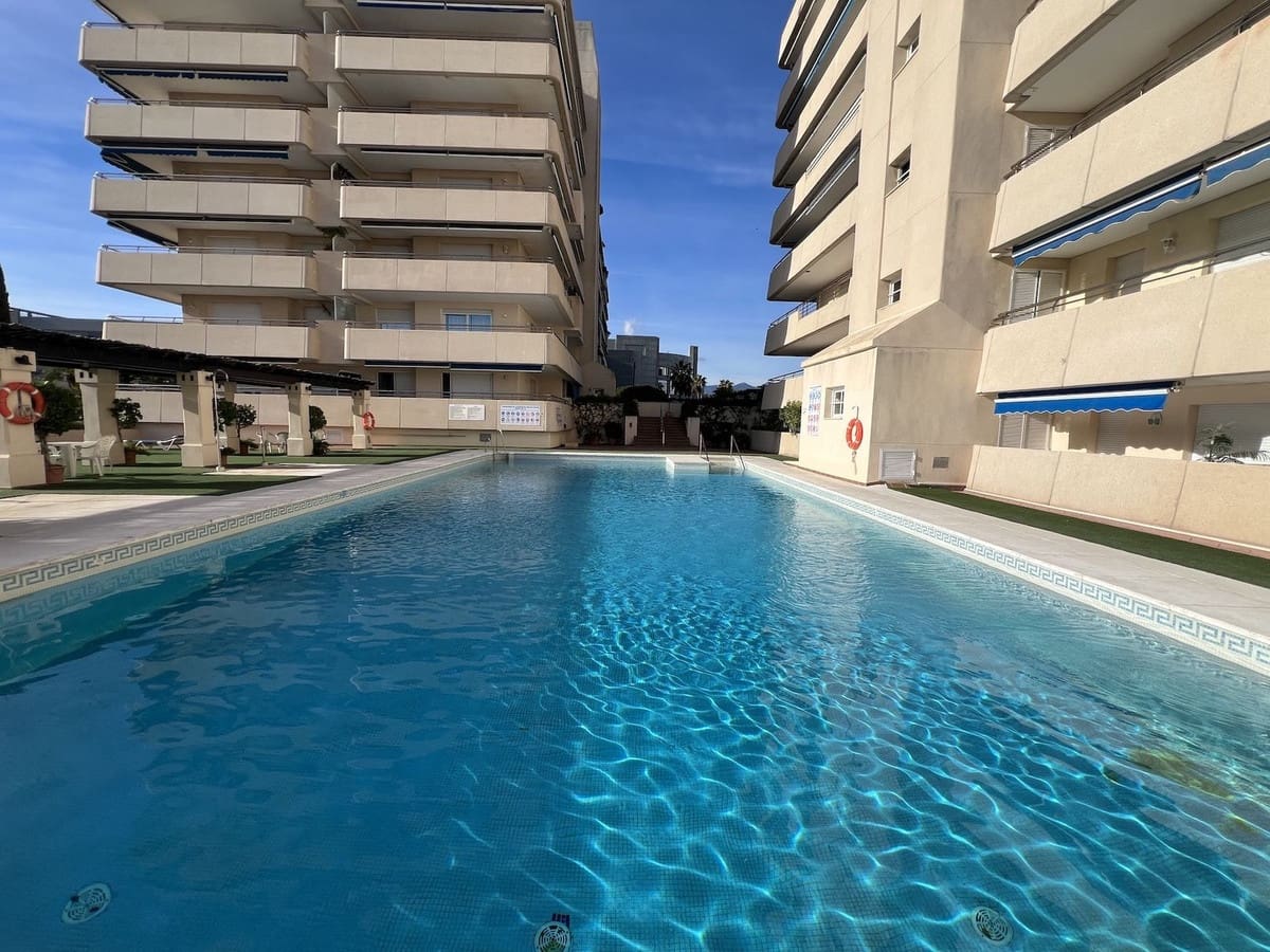 2 bedroom Apartment for sale in Puerto Banus with pool garage - € 649,900 (Ref: 9377700)