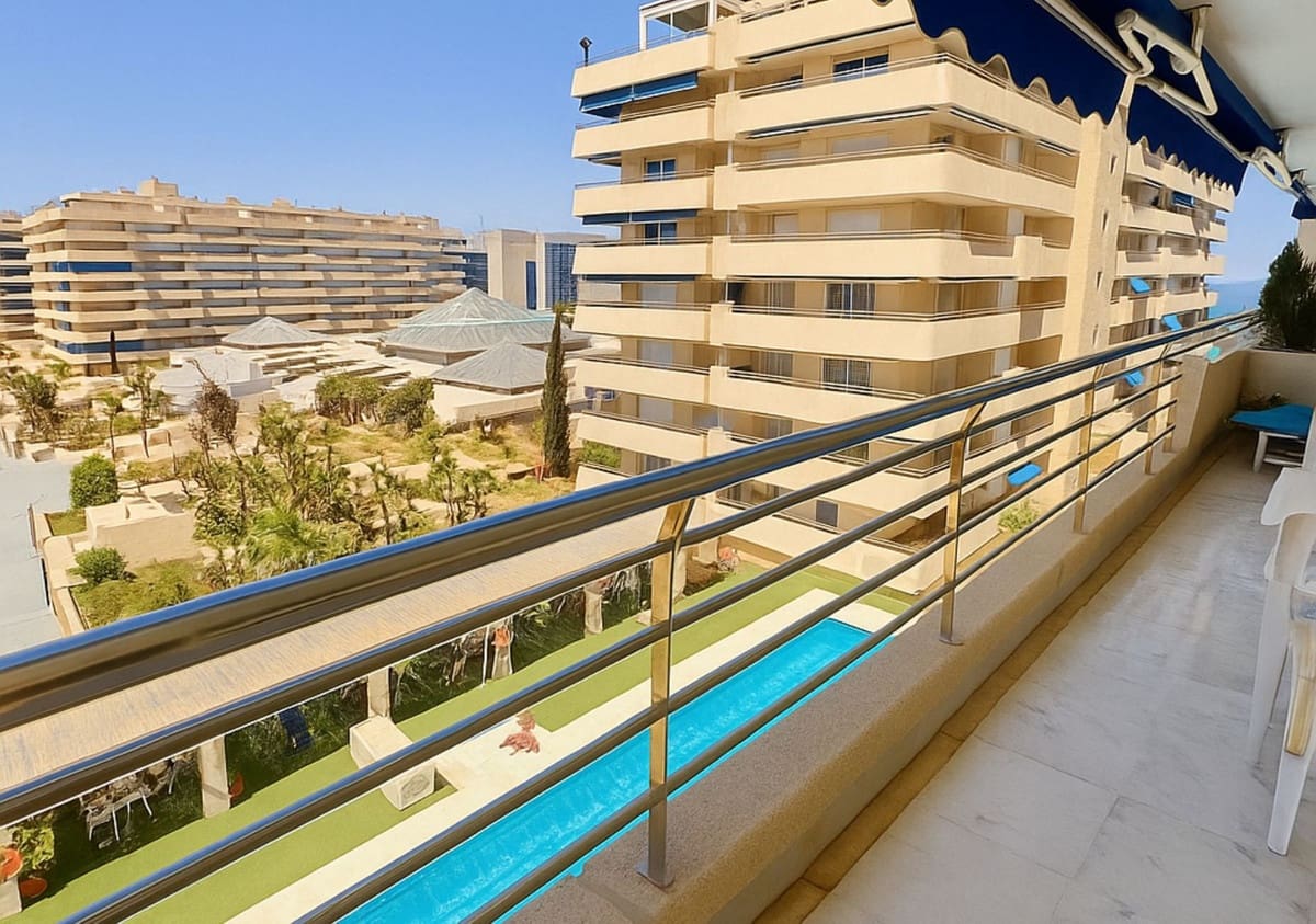 2 soverom Leilighet til salgs i Puerto Banus med svømmebasseng garasje - € 649 900 (Ref: 9377700)