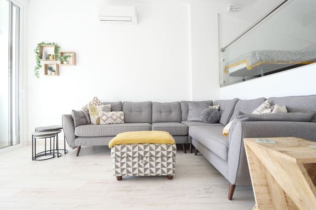 2 soverom Strandleiligheter til salgs i Cabopino, Marbella med svømmebasseng - € 449 000 (Ref: 9388673)