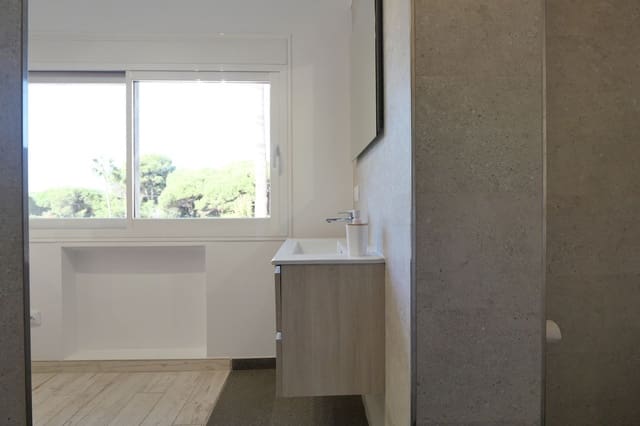 2 soverom Strandleiligheter til salgs i Cabopino, Marbella med svømmebasseng - € 449 000 (Ref: 9388673)