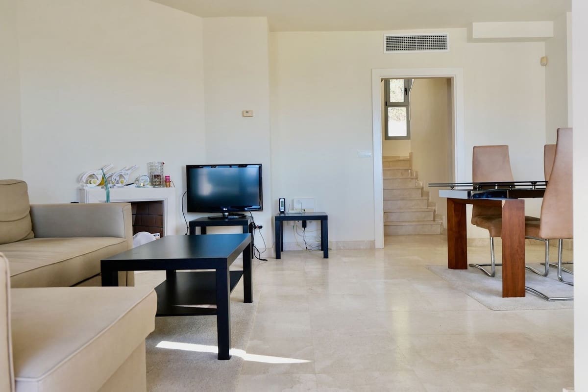 3 bedroom Townhouse for sale in Cabopino with pool - € 549,999 (Ref: 9397872)