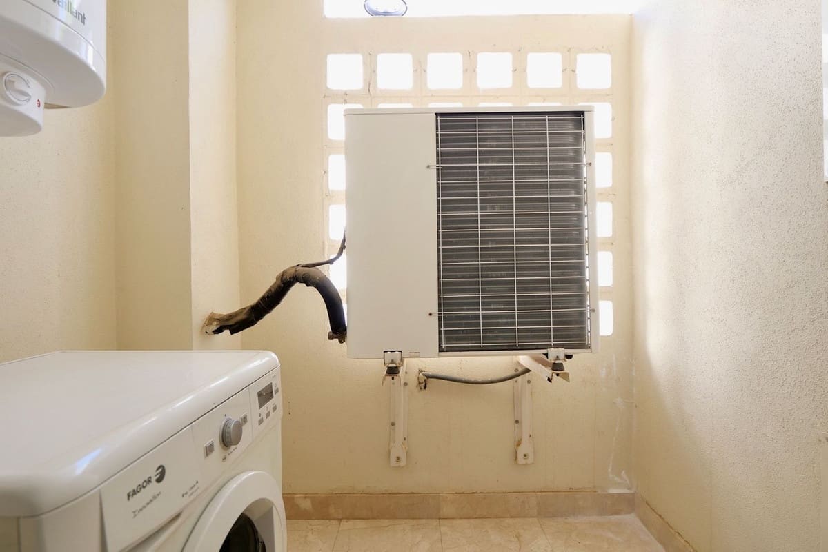 3 bedroom Townhouse for sale in Cabopino with pool - € 549,999 (Ref: 9397872)