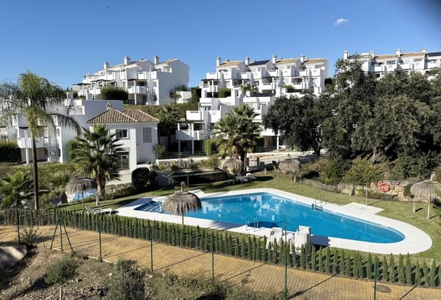 3 sovrum Hus till salu i Cabopino, Marbella med pool - 549 999 € (Ref: 9397872)