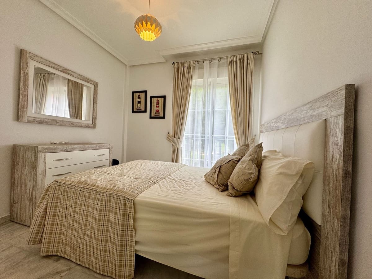 3 soverom Hus til salgs i Cabopino med svømmebasseng garasje - € 574 900 (Ref: 9397983)