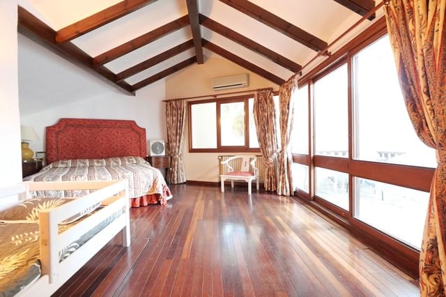 9 chambre Villa/Maison à vendre à Cabopino, Marbella avec piscine garage - 3 800 000 € (Ref: 9404618)