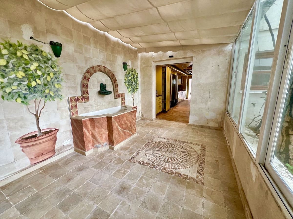 9 sypialnia Willa na sprzedaż w Cabopino z basenem garażem - 3 800 000 € (Ref: 9404618)