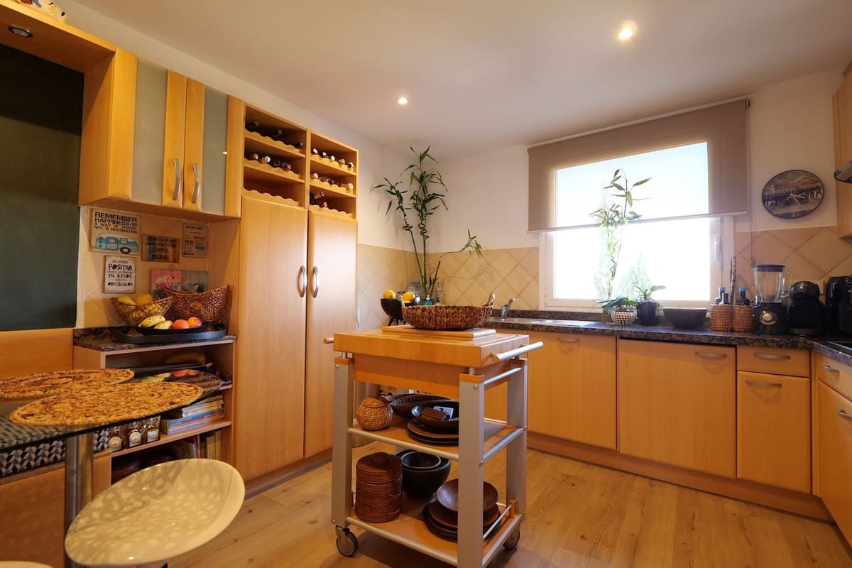 3 quarto Apartamento para venda em Riviera del Sol com piscina garagem - 598 000 € (Ref: 9405883)