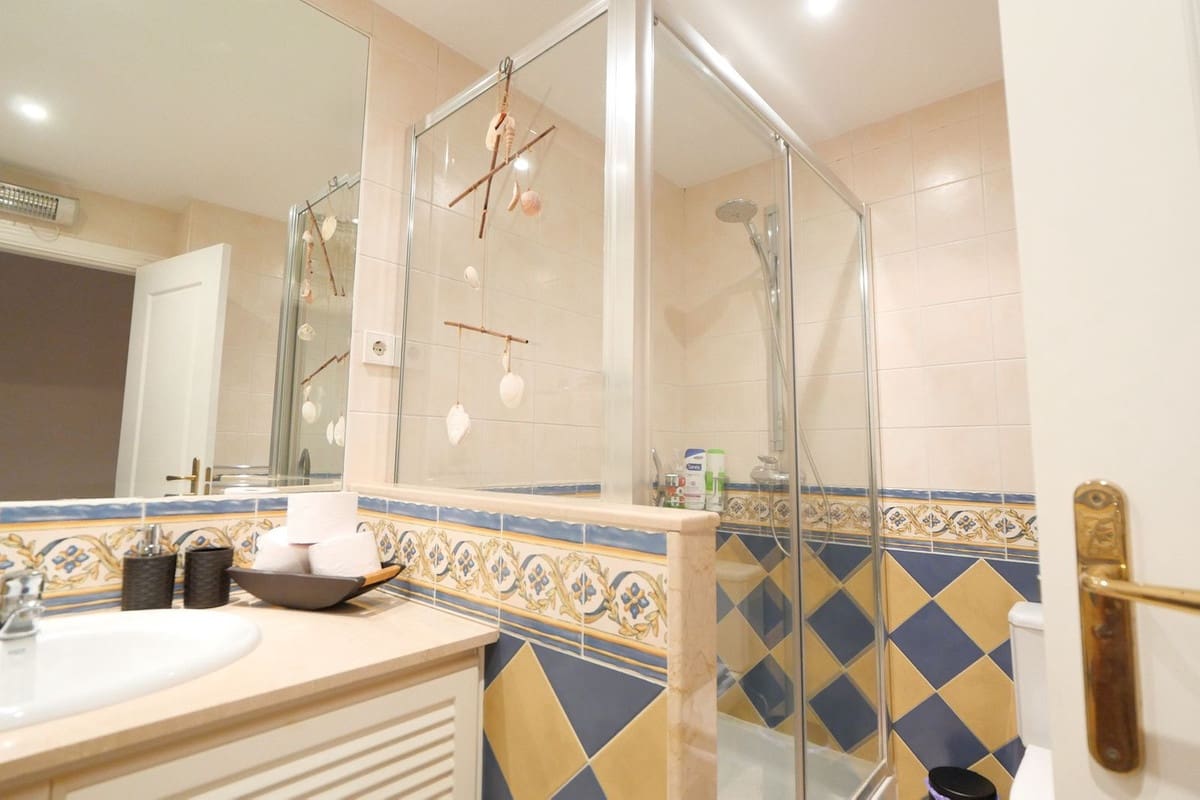 3 quarto Apartamento para venda em Riviera del Sol com piscina garagem - 598 000 € (Ref: 9405883)