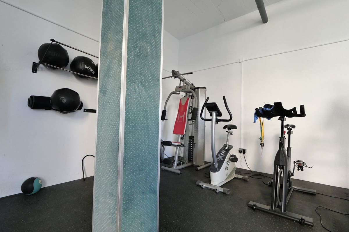 3 soveværelse Lejlighed til salg i Riviera del Sol med swimmingpool garage - € 598.000 (Ref: 9405883)