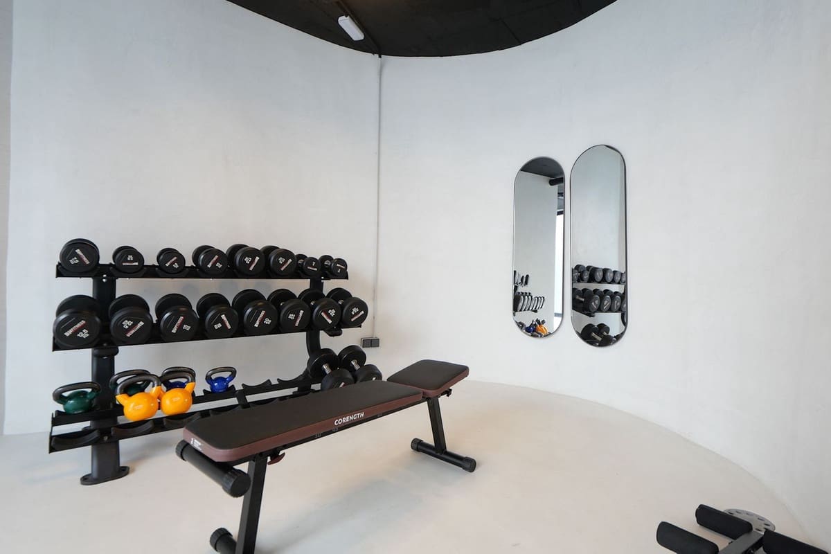 2 soveværelse Lejlighed til salg i Nueva Andalucia med swimmingpool garage - € 619.000 (Ref: 9417716)