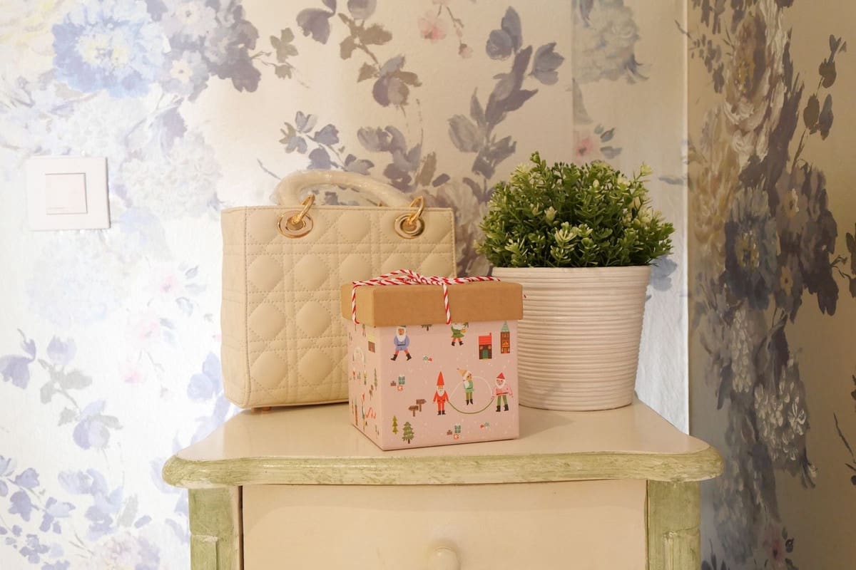 2 soveværelse Lejlighed til salg i Nueva Andalucia med swimmingpool garage - € 619.000 (Ref: 9417716)