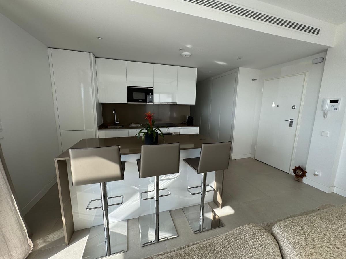 2 slaapkamer Penthouse te koop in La Cala de Mijas met zwembad garage - € 595.000 (Ref: 9471050)