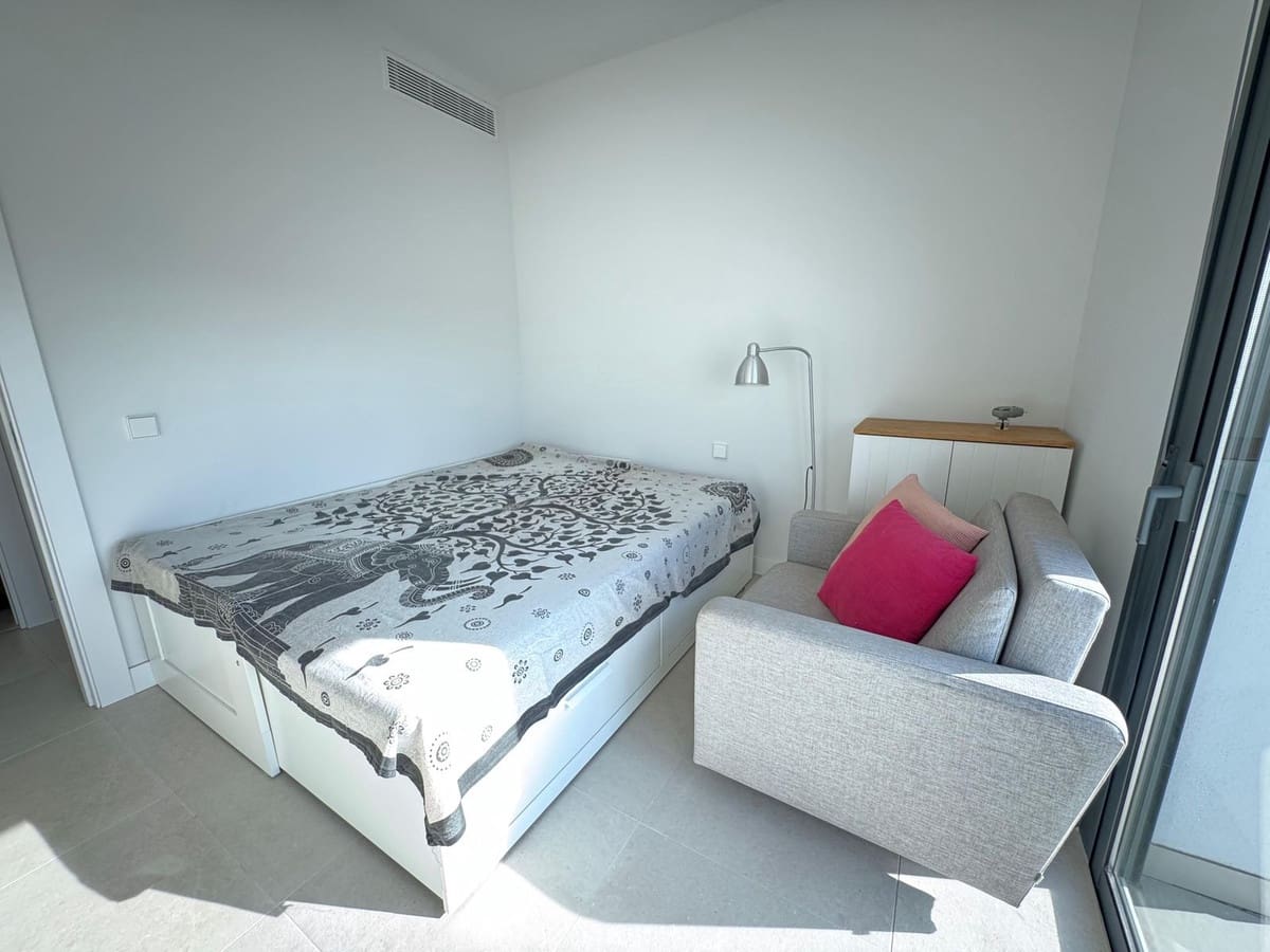 2 bedroom Penthouse for sale in La Cala de Mijas with pool garage - € 595,000 (Ref: 9471050)