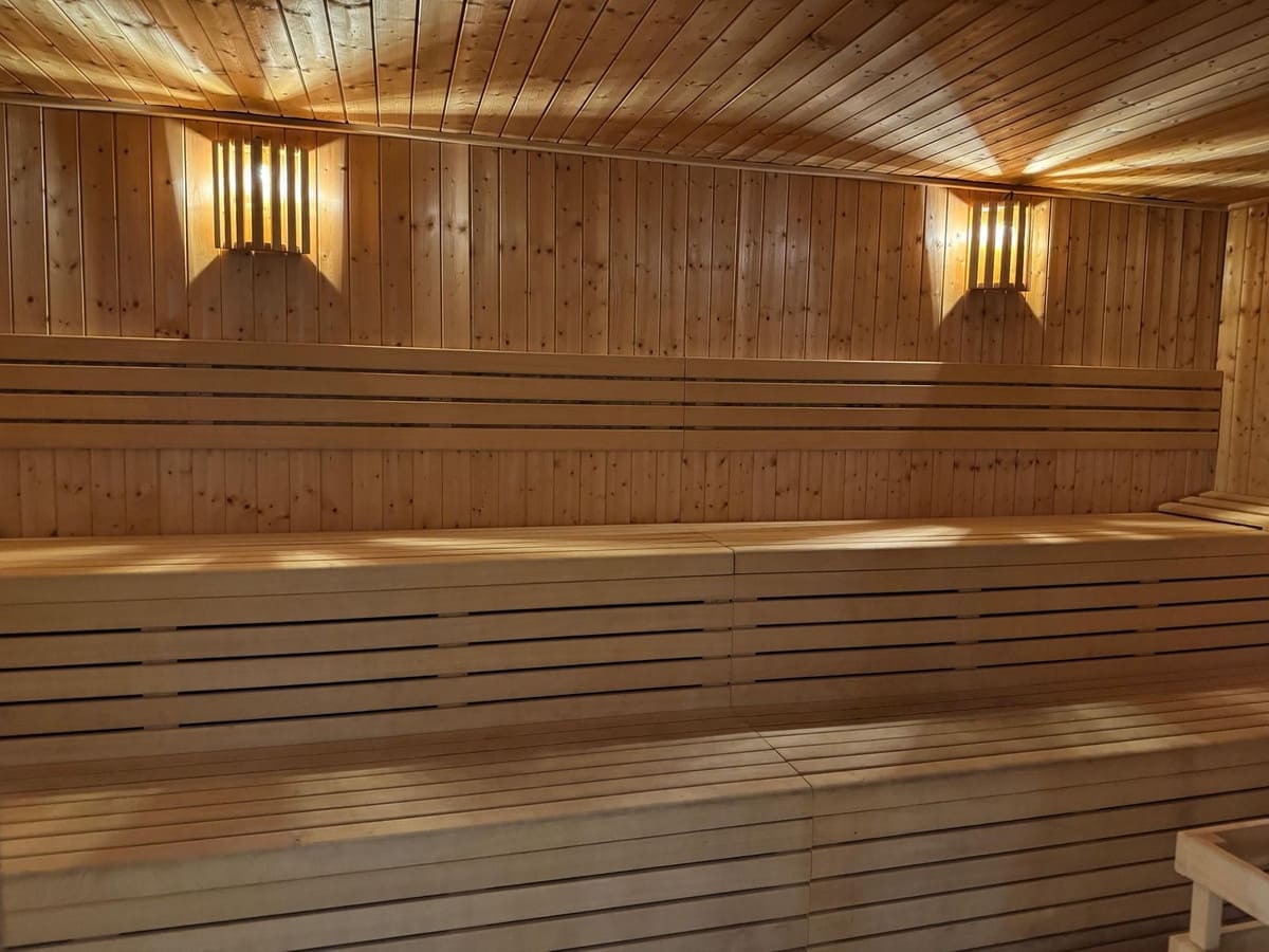 2 bedroom Penthouse for sale in La Cala de Mijas with pool garage - € 595,000 (Ref: 9471050)