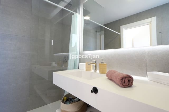2 sovrum Takvåning till salu i La Cala de Mijas, Mijas med pool garage - 595 000 € (Ref: 9471050)