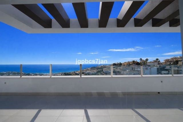 2 sovrum Takvåning till salu i La Cala de Mijas, Mijas med pool garage - 595 000 € (Ref: 9471050)