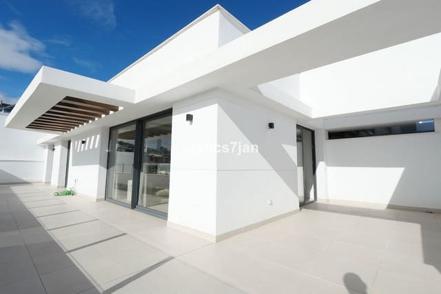 2 sovrum Takvåning till salu i La Cala de Mijas, Mijas med pool garage - 595 000 € (Ref: 9471050)