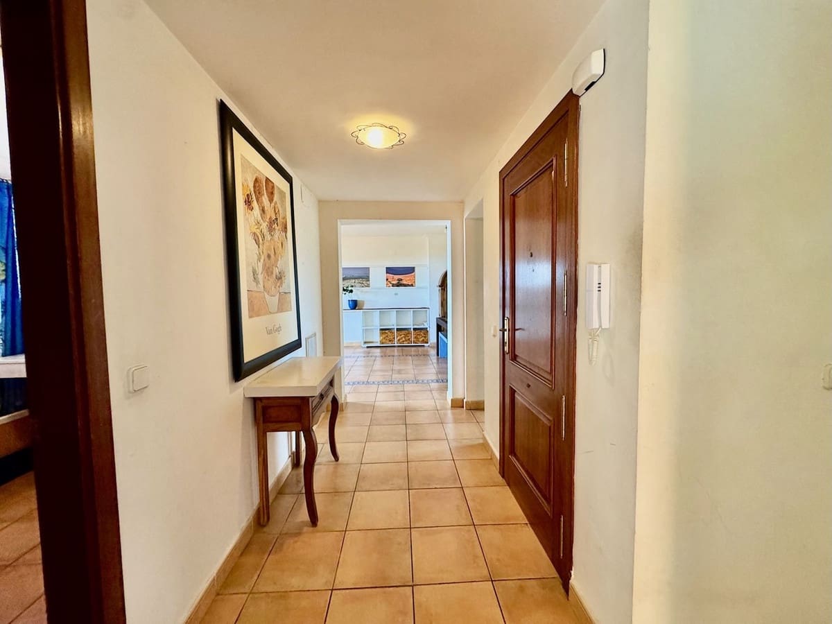 3 chambre Penthouse à vendre à Calahonda avec piscine garage - 499 999 € (Ref: 9471647)