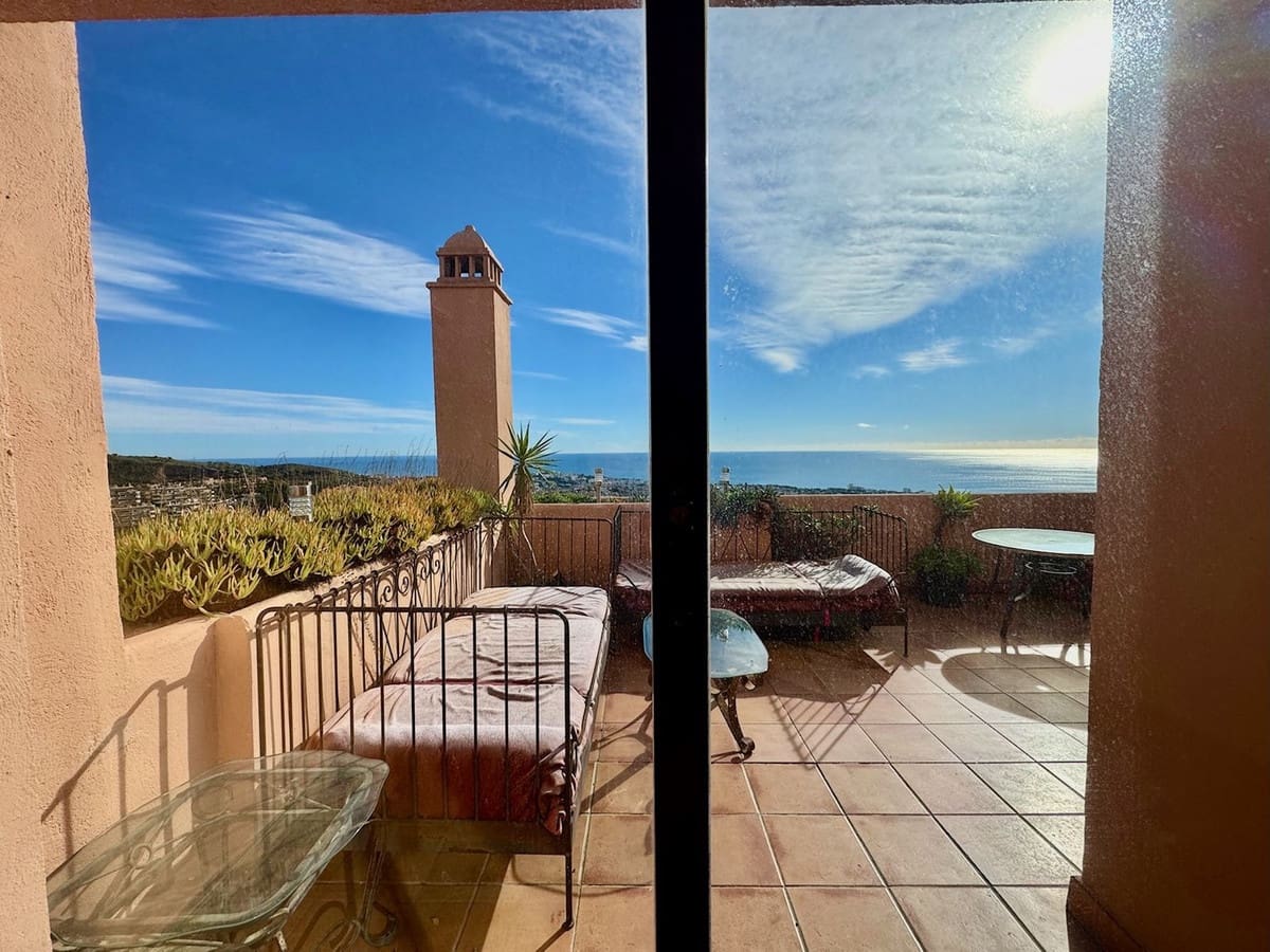 3 chambre Penthouse à vendre à Calahonda avec piscine garage - 499 999 € (Ref: 9471647)